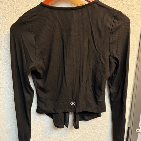 ALO Yoga Women's Black double Zip-Up Cropped Jacket size small and medium - Picture 3 of 5